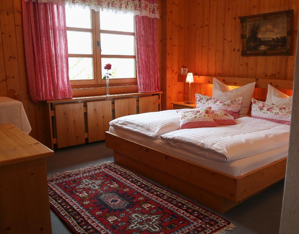 ミッタージル Landhaus Alpinaゲストハウス 部屋 写真