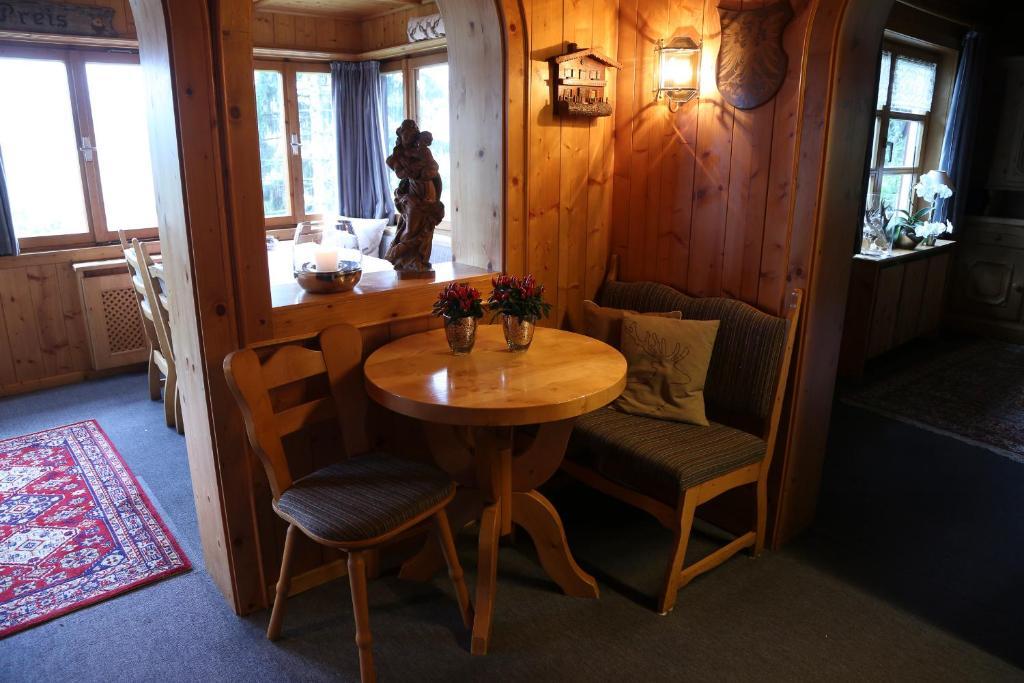 ミッタージル Landhaus Alpinaゲストハウス エクステリア 写真